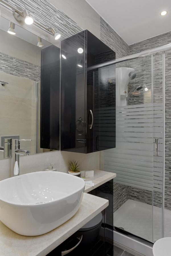 Acropolis Deluxe Apartment Athene Buitenkant foto